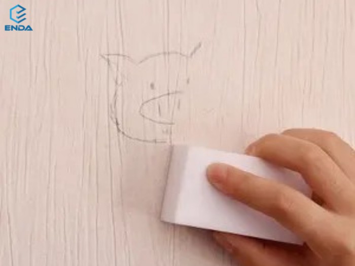 墙上的铅笔痕迹