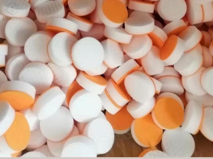 白色三聚氰胺海绵