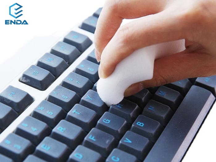 纳米海绵清洁塑料键盘